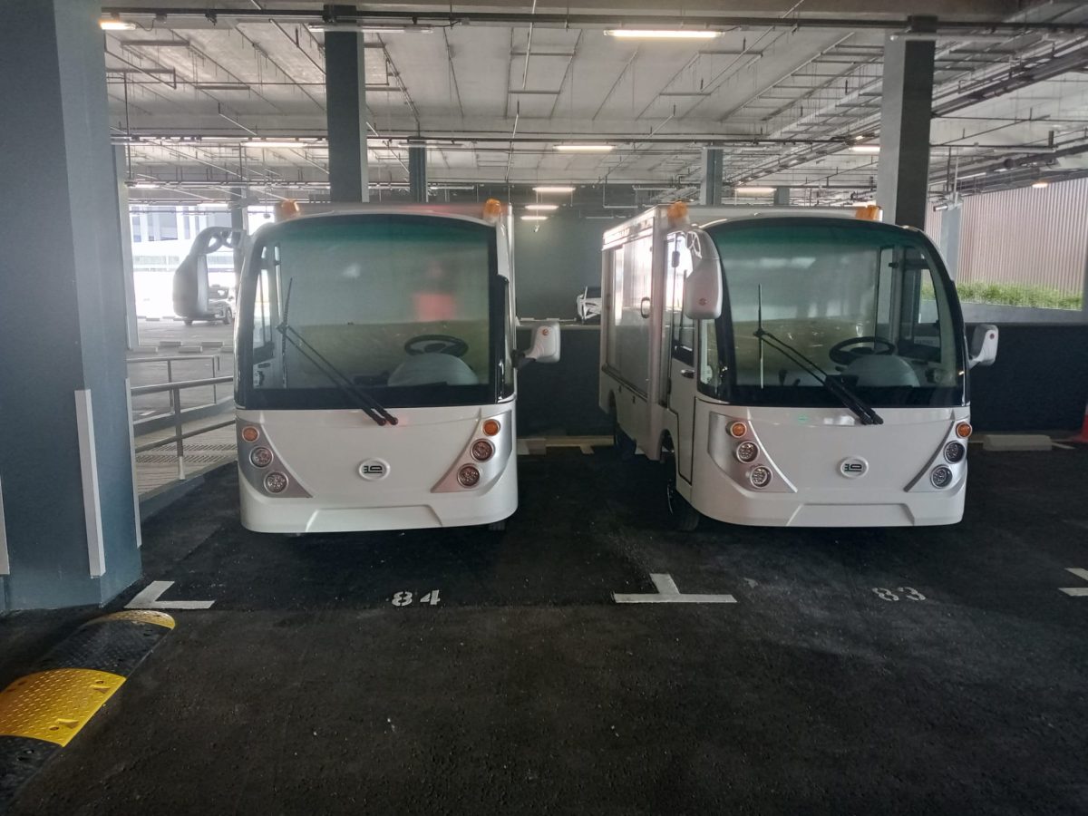 Two electric cargo buggies successfully deployed at Singapore Cruise Centre.